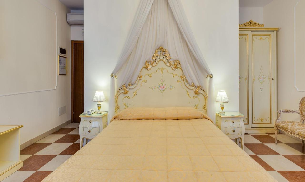 Hotel Marte Венеція Екстер'єр фото
